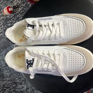 Sam Edelman White Sneakers with Beige Suede Accents women’s 7 new